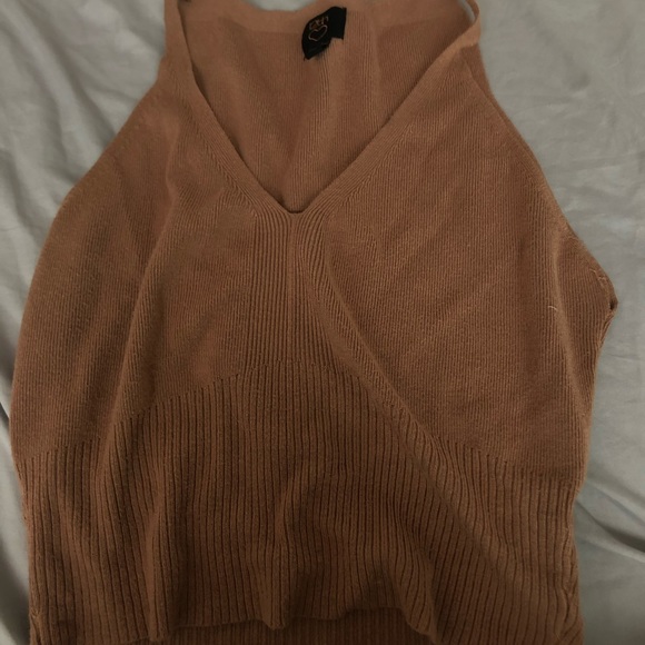 Tan Cropped Tank - Picture 3 of 4